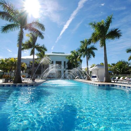 Aparthotel Modern Private Studio - King Bed, Jacuzzi, Balcony And Pool Miami Exterior foto