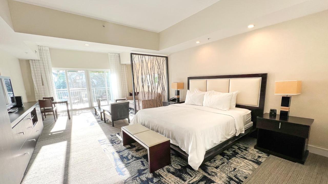 Aparthotel Modern Private Studio - King Bed, Jacuzzi, Balcony And Pool Miami Exterior foto